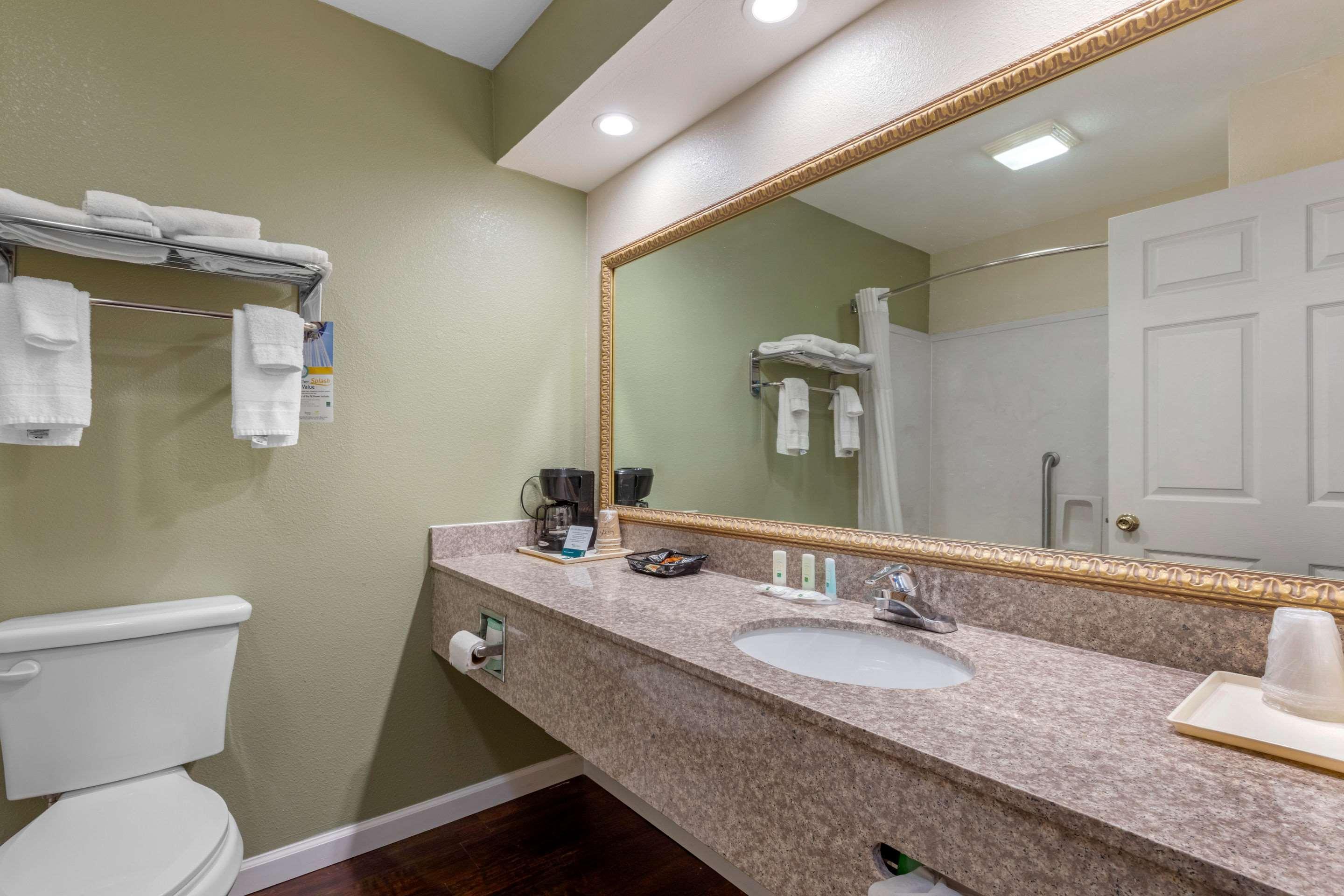 Quality Inn West Memphis I-40 Exterior foto